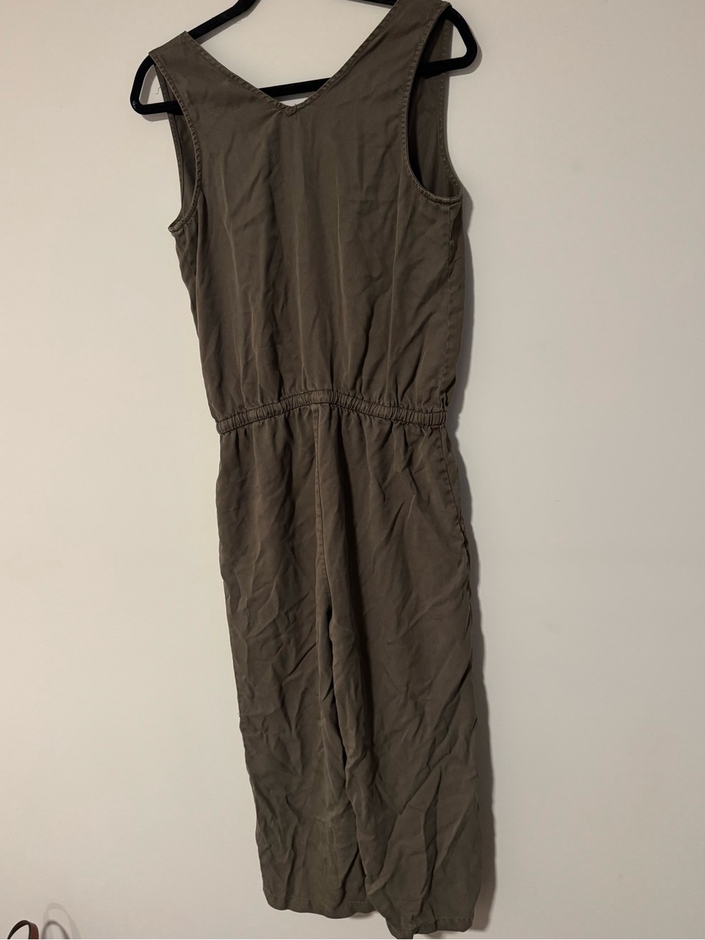 Ten Tree Cropped Jumpsuit - Picture 3 of 8